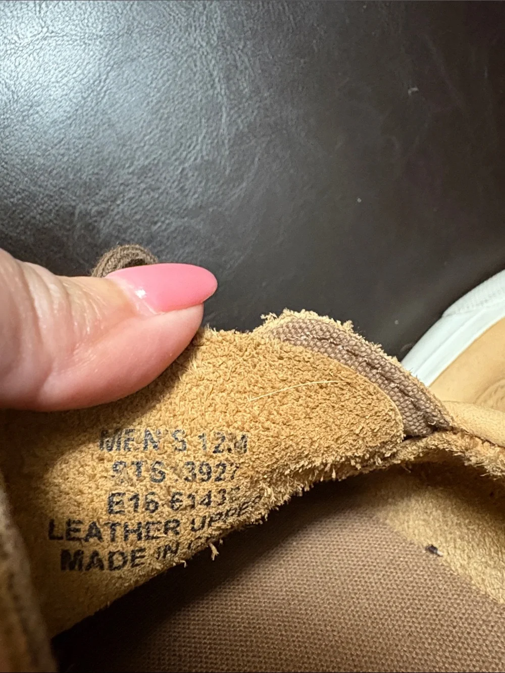 Sperry Men’s Wheat/Tan Leather Boat Shoes with Brown Laces